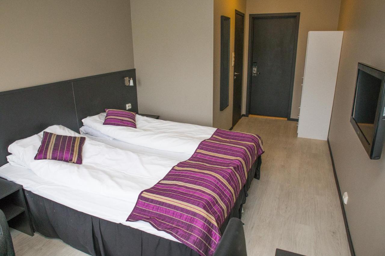 Motel Systra Hotel Apartments Sjoholt 4*